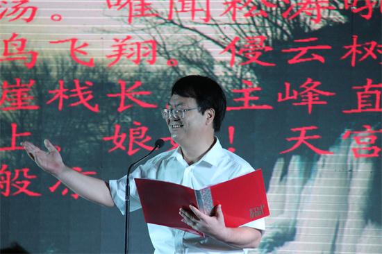 胡云波(0).jpg