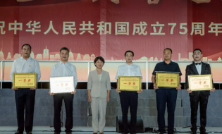 大美太白山合唱隊榮獲全縣主題合唱比賽一等獎