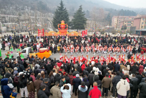 幸福中國(guó)年